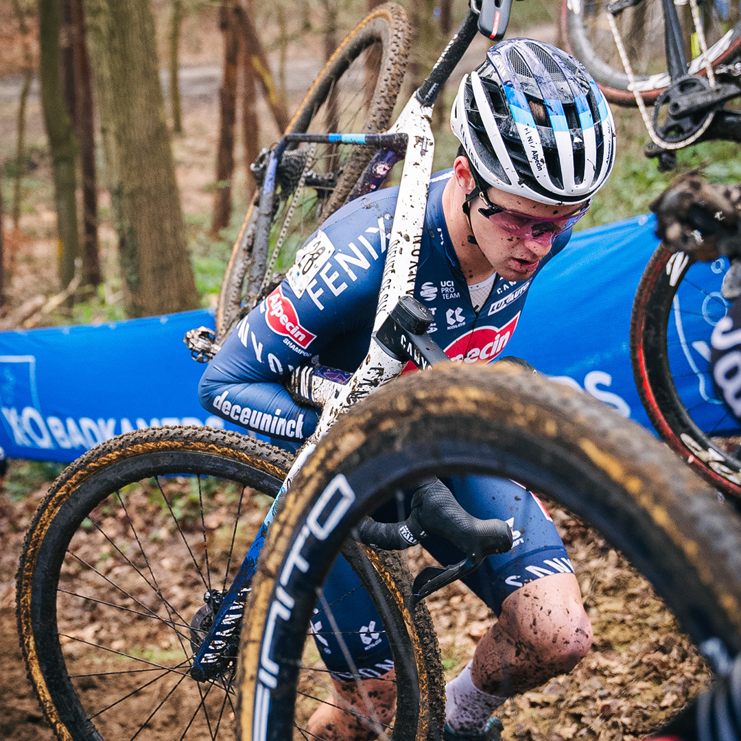 Samuel Gaze- Alpecin Fenix
