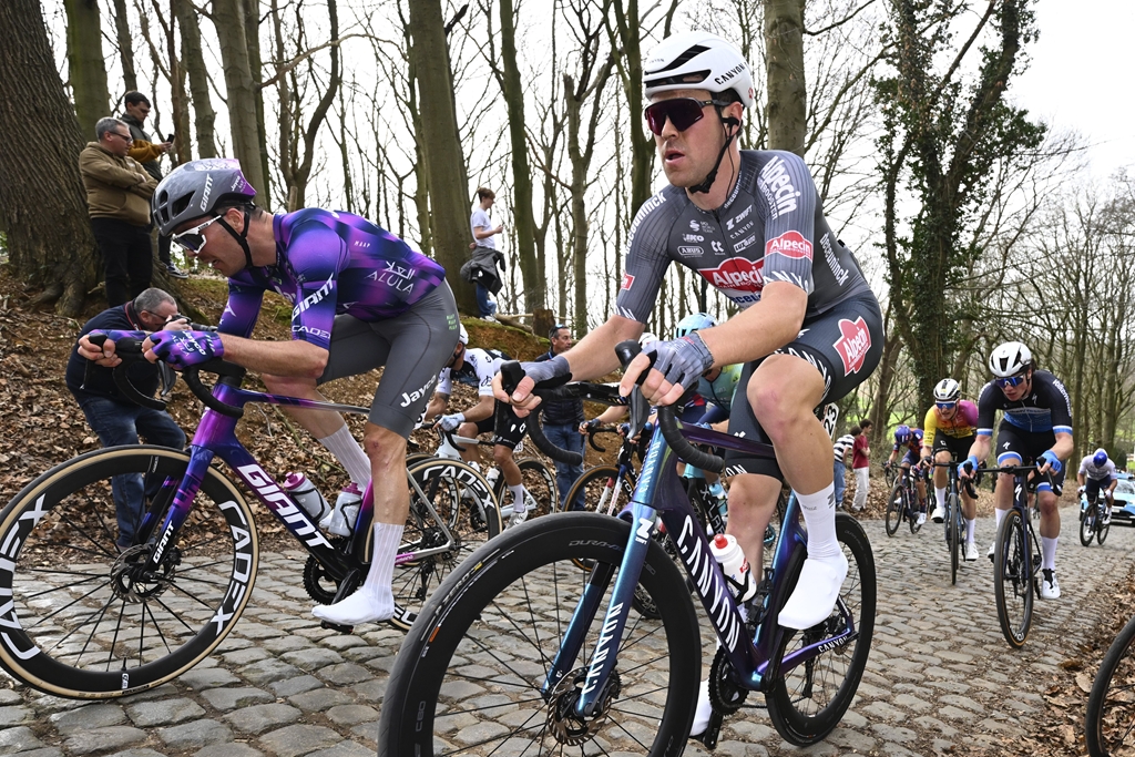Simon Dehairs- Alpecin Deceuninck